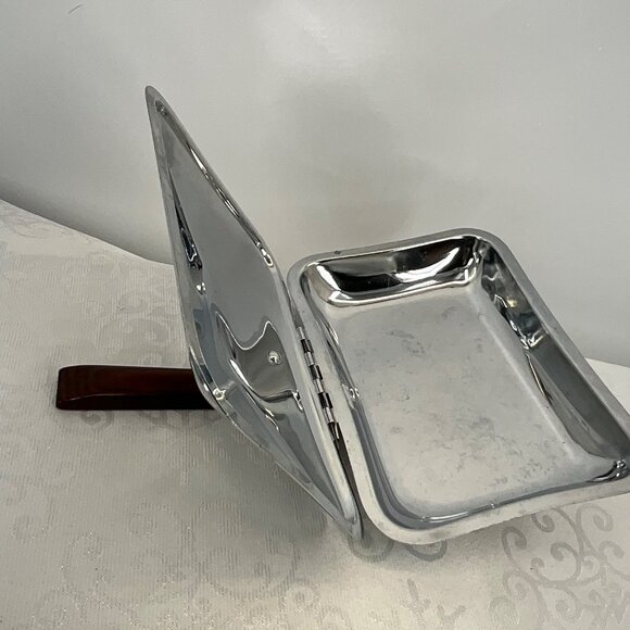 Vintage  Irvinware Lion Silent Butler Crumb Catcher Wooden Handle - Picture 6 of 8